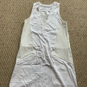 Size 4 dynamic days Lulu dress